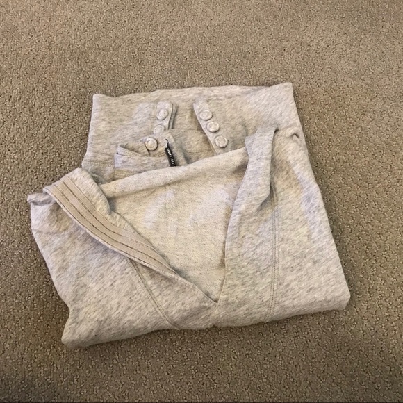 Thursday Friday Anthropologie Grey Sweater - Picture 4 of 8